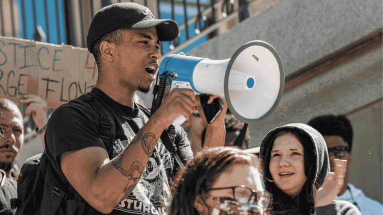 Democracia en Riesgo